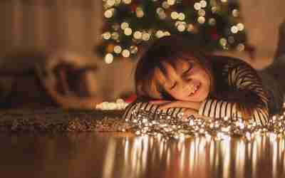 How Many Christmas Lights Do I Need To Decorate My Home?